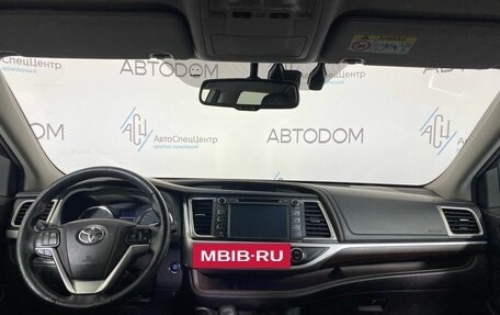 Toyota Highlander III, 2014 год, 2 497 700 рублей, 8 фотография