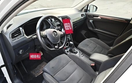 Volkswagen Tiguan II, 2017 год, 2 550 000 рублей, 6 фотография