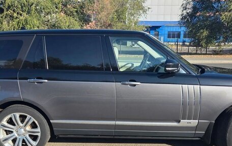 Land Rover Range Rover IV рестайлинг, 2016 год, 4 500 000 рублей, 4 фотография