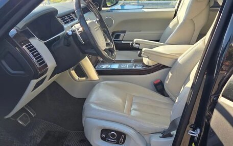 Land Rover Range Rover IV рестайлинг, 2016 год, 4 500 000 рублей, 7 фотография