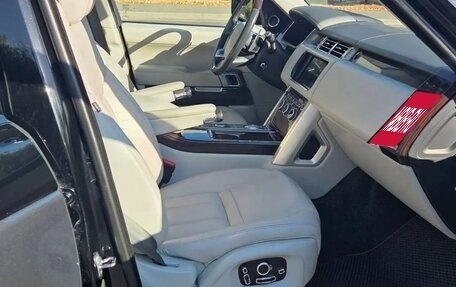 Land Rover Range Rover IV рестайлинг, 2016 год, 4 500 000 рублей, 9 фотография