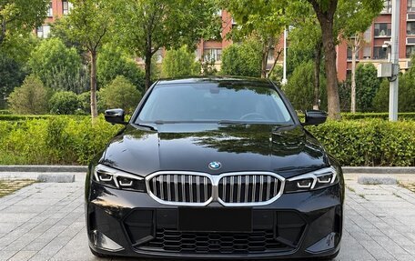 BMW 3 серия, 2023 год, 2 889 000 рублей, 2 фотография
