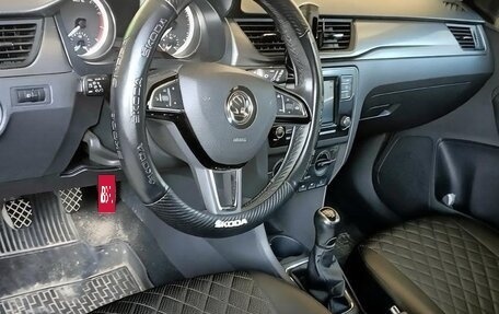 Skoda Rapid I, 2019 год, 1 200 000 рублей, 5 фотография