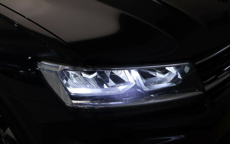 Volkswagen Tiguan II, 2019 год, 2 215 000 рублей, 24 фотография