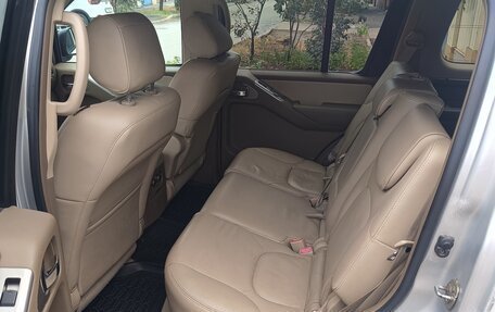 Nissan Pathfinder, 2006 год, 2 000 000 рублей, 8 фотография