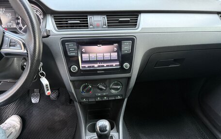 Skoda Rapid I, 2018 год, 1 025 000 рублей, 19 фотография