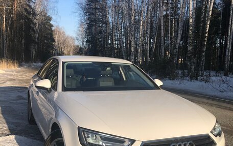 Audi A4, 2019 год, 2 500 000 рублей, 12 фотография