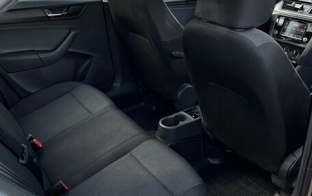 Skoda Rapid I, 2018 год, 910 000 рублей, 12 фотография