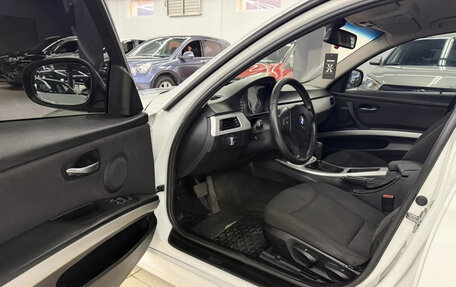 BMW 3 серия, 2010 год, 750 000 рублей, 9 фотография