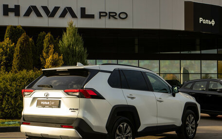 Toyota RAV4, 2023 год, 3 648 000 рублей, 12 фотография