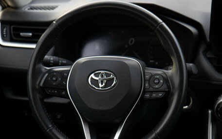 Toyota RAV4, 2023 год, 3 648 000 рублей, 15 фотография