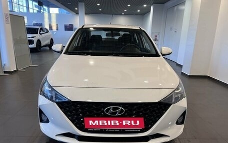 Hyundai Solaris II рестайлинг, 2020 год, 1 745 000 рублей, 8 фотография