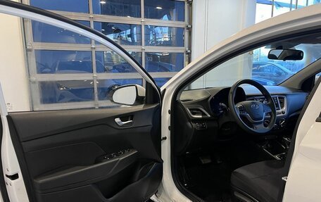 Hyundai Solaris II рестайлинг, 2020 год, 1 745 000 рублей, 21 фотография