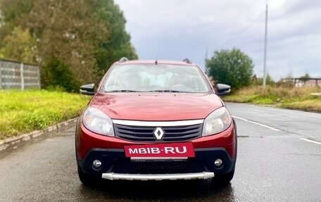 Renault Sandero I, 2014 год, 659 000 рублей, 2 фотография