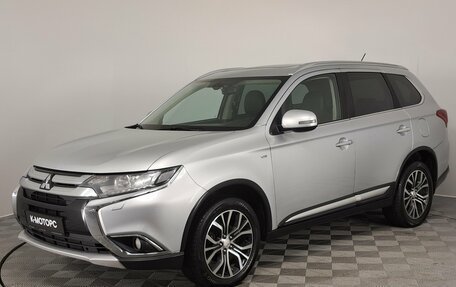 Mitsubishi Outlander III рестайлинг 3, 2016 год, 2 050 000 рублей, 3 фотография