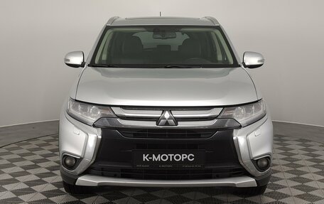 Mitsubishi Outlander III рестайлинг 3, 2016 год, 2 050 000 рублей, 4 фотография