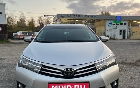 Toyota Corolla, 2013 год, 1 000 000 рублей, 1 фотография