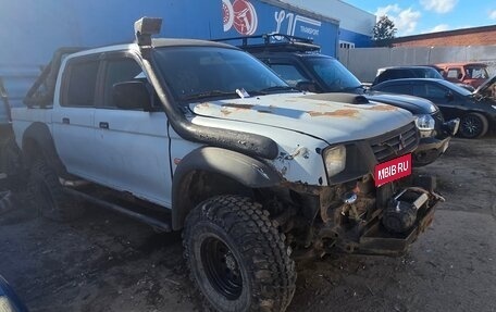 Mitsubishi L200 III рестайлинг, 1998 год, 300 000 рублей, 1 фотография