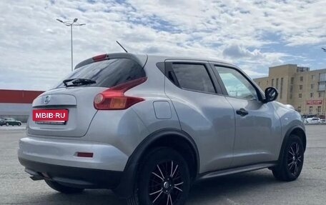 Nissan Juke II, 2014 год, 850 000 рублей, 2 фотография