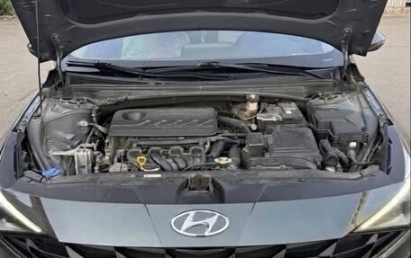 Hyundai Elantra, 2021 год, 1 850 000 рублей, 1 фотография