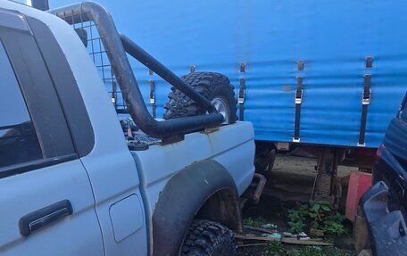 Mitsubishi L200 III рестайлинг, 1998 год, 300 000 рублей, 3 фотография