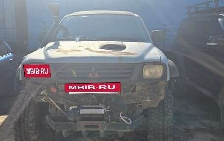 Mitsubishi L200 III рестайлинг, 1998 год, 300 000 рублей, 5 фотография