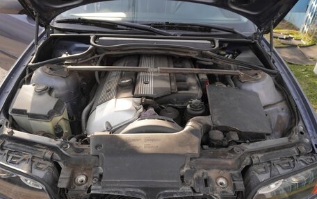 BMW 3 серия, 2001 год, 850 000 рублей, 13 фотография