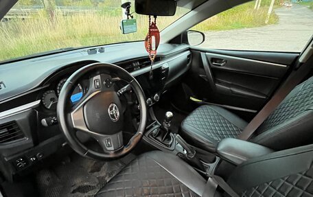 Toyota Corolla, 2013 год, 1 000 000 рублей, 7 фотография