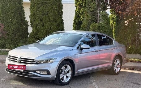 Volkswagen Passat B8 рестайлинг, 2020 год, 2 348 000 рублей, 4 фотография