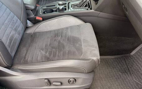 Volkswagen Passat B8 рестайлинг, 2020 год, 2 348 000 рублей, 18 фотография