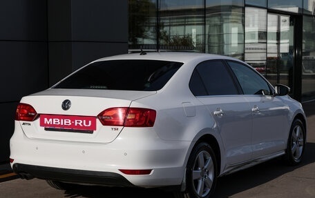Volkswagen Jetta VI, 2013 год, 1 049 000 рублей, 5 фотография
