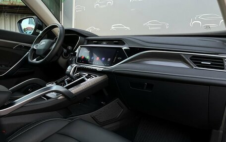 Geely Atlas, 2024 год, 2 315 400 рублей, 10 фотография