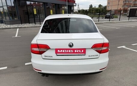 Skoda Superb III рестайлинг, 2013 год, 715 000 рублей, 5 фотография