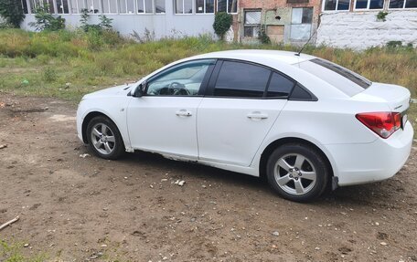 Chevrolet Cruze II, 2011 год, 600 000 рублей, 2 фотография