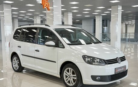 Volkswagen Touran III, 2014 год, 752 000 рублей, 3 фотография
