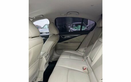 Infiniti Q50 I рестайлинг, 2015 год, 1 599 000 рублей, 16 фотография