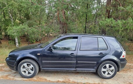 Volkswagen Golf IV, 1998 год, 240 000 рублей, 2 фотография