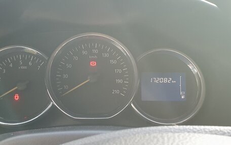 Renault Logan II, 2015 год, 570 000 рублей, 7 фотография