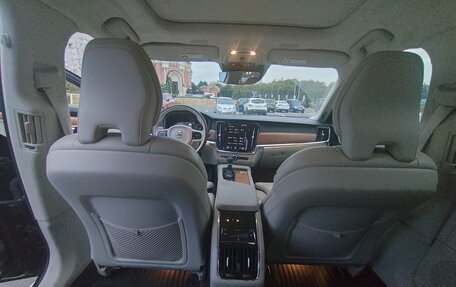 Volvo S90 II рестайлинг, 2020 год, 3 800 000 рублей, 18 фотография