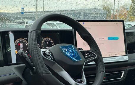 Volkswagen Tiguan, 2026 год, 4 700 000 рублей, 10 фотография