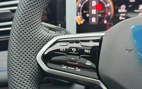 Volkswagen Tiguan, 2026 год, 4 700 000 рублей, 13 фотография