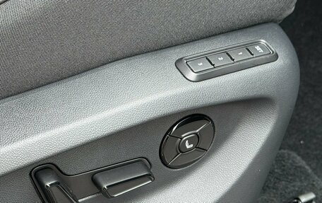 Volkswagen Tiguan, 2026 год, 4 700 000 рублей, 22 фотография