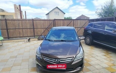 Hyundai Solaris II рестайлинг, 2014 год, 750 000 рублей, 3 фотография