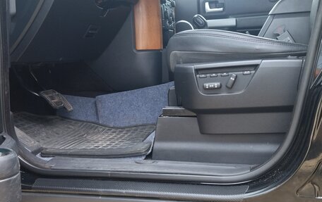 Land Rover Discovery III, 2008 год, 1 350 000 рублей, 16 фотография