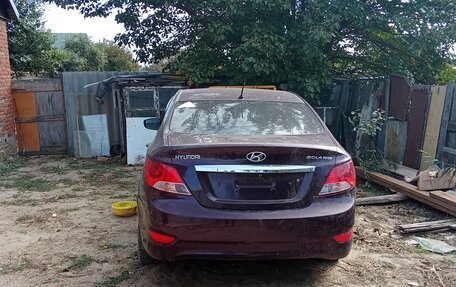 Hyundai Solaris II рестайлинг, 2012 год, 350 000 рублей, 9 фотография