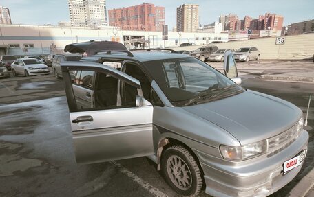 Nissan Prairie III, 1996 год, 370 000 рублей, 21 фотография