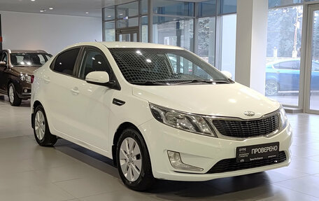 KIA Rio III рестайлинг, 2013 год, 697 000 рублей, 7 фотография