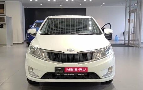 KIA Rio III рестайлинг, 2013 год, 697 000 рублей, 6 фотография