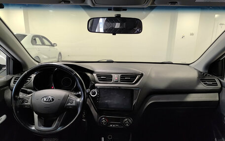 KIA Rio III рестайлинг, 2013 год, 697 000 рублей, 18 фотография