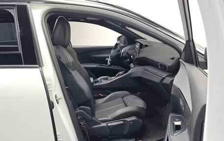 Peugeot 5008 II, 2020 год, 1 816 750 рублей, 13 фотография